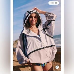 FP Movement by Free People Women's Rain Jacket
( worn once) new condition.